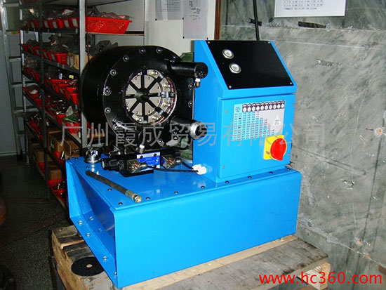 Domestic pressure pipe machine